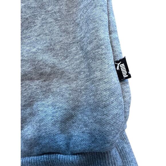 Puma men's size M grey crewneck sweatshirt. - Picture 6 of 9